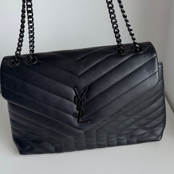 Yves Saint Laurent Black Chevron Shoulder Bag - Picture 3 of 13